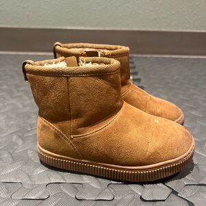 Cozy Cat and Jack Tan Kids Boots